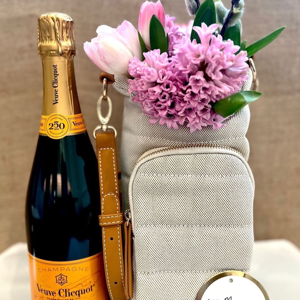 Elegant Beige Accessory Bag
